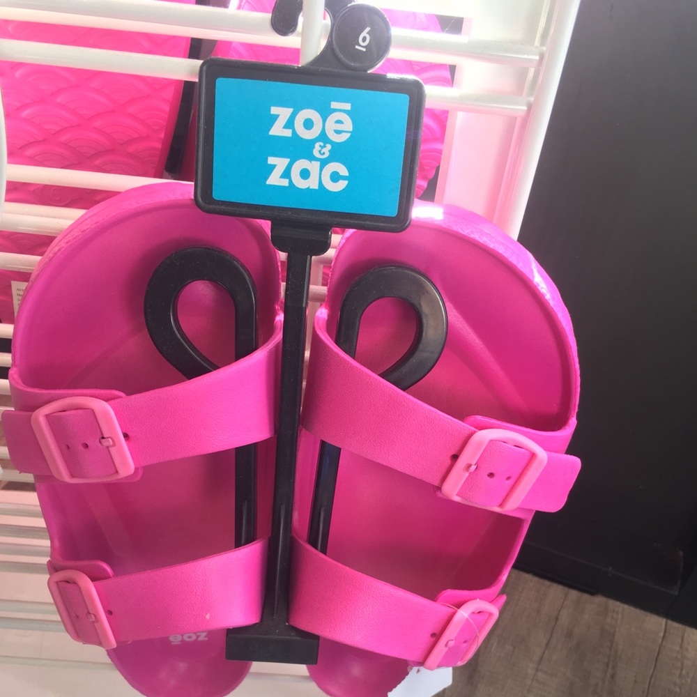 Zoe & Zack sandals